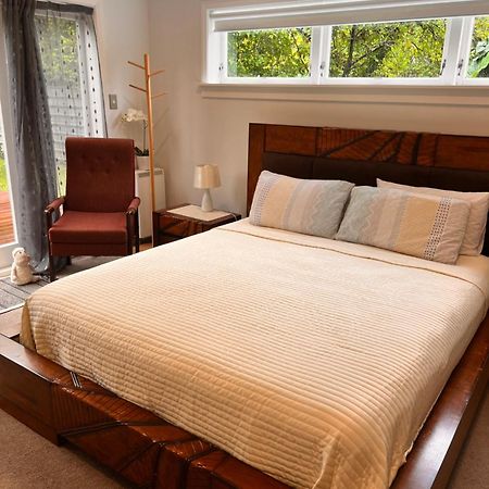 The Perfect Getaway For Two In A Large Suite Whanganui Zewnętrze zdjęcie